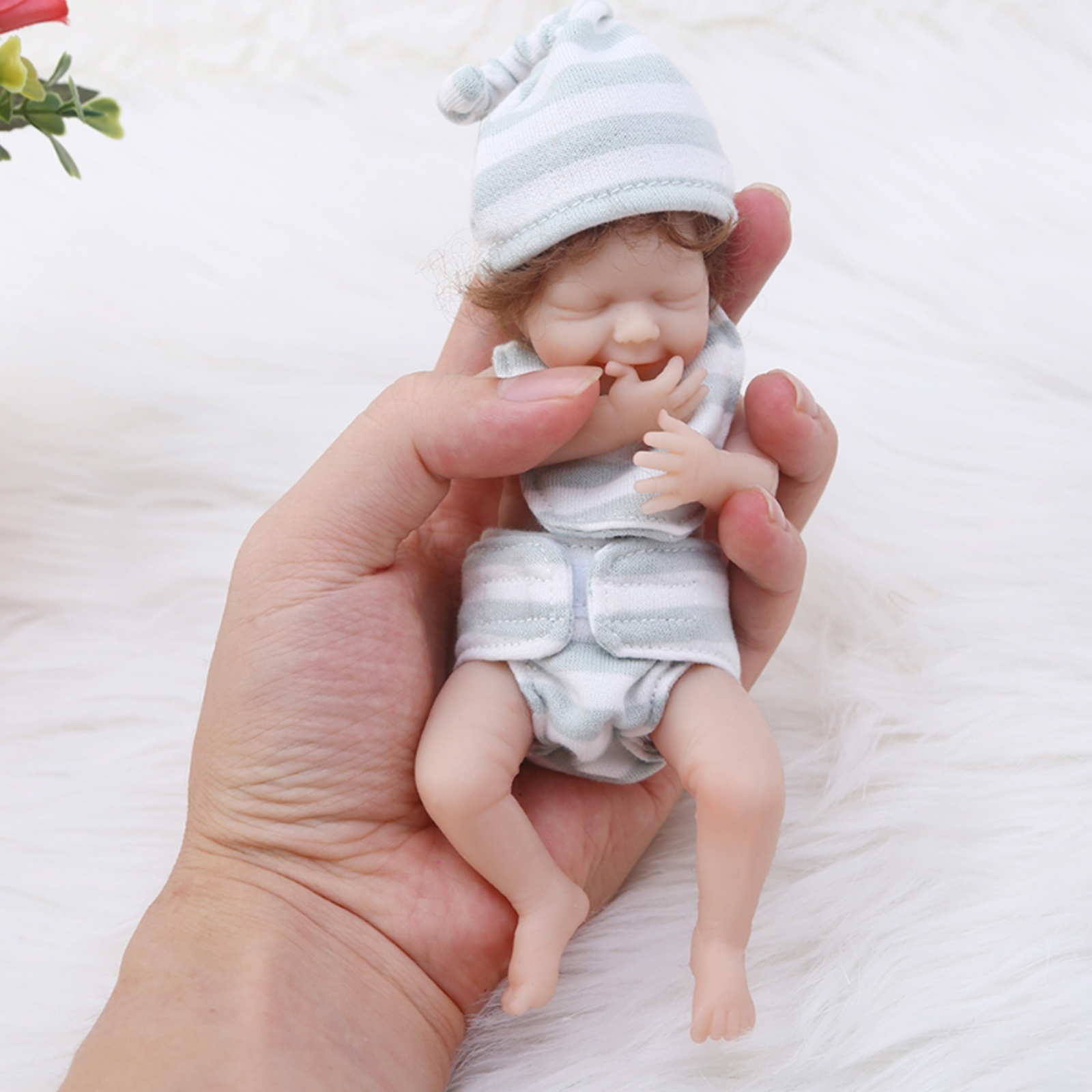 Mini 6 inches Simulated Infant Doll
